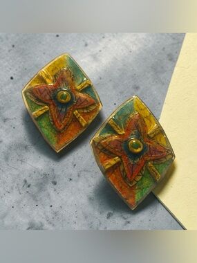 Colorful Hand-Painted Star Motif Earrings - Multicolor